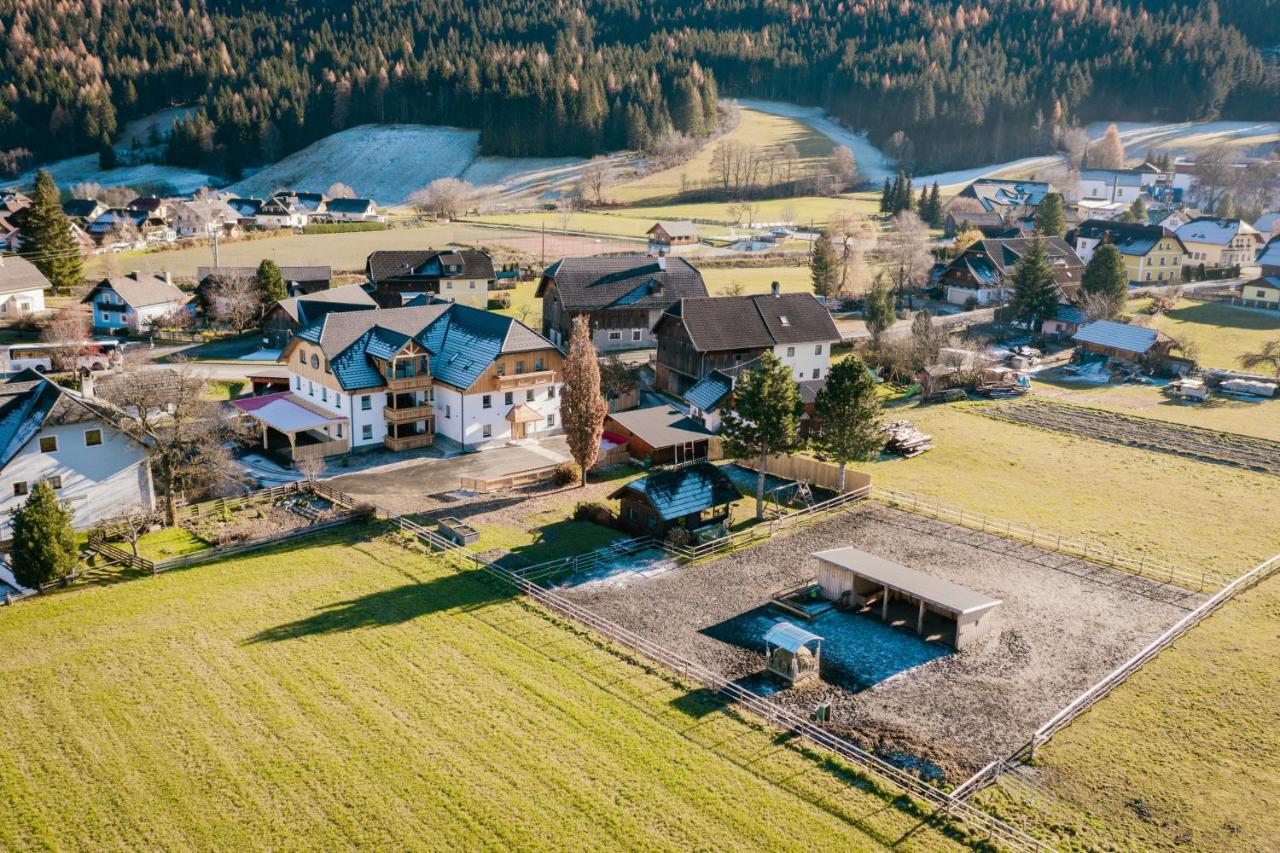 Landhaus Holzer Sankt Margarethen im Lungau Bagian luar foto