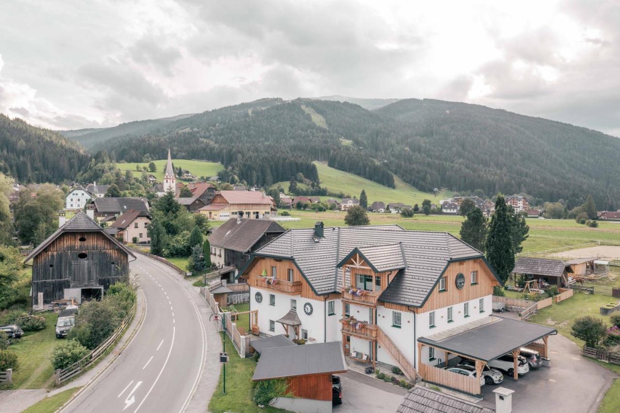 Landhaus Holzer Sankt Margarethen im Lungau Bagian luar foto